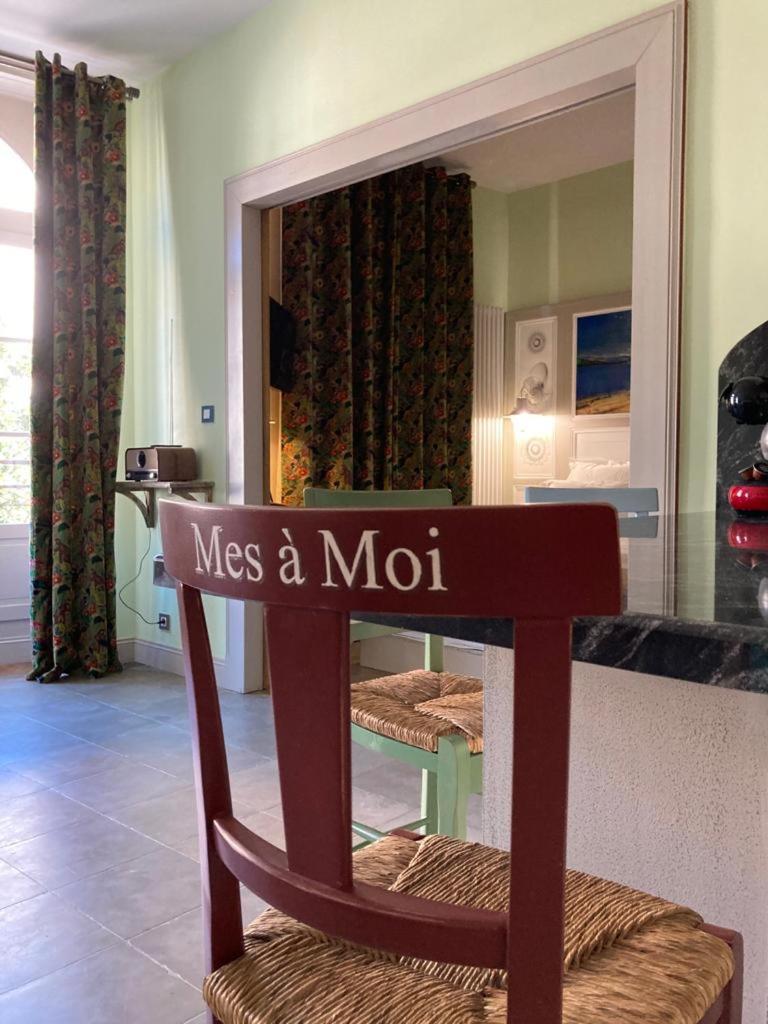 Mes A Moi In Pezenas - Appartements De Charme - Baignoire Balneo Exteriör bild